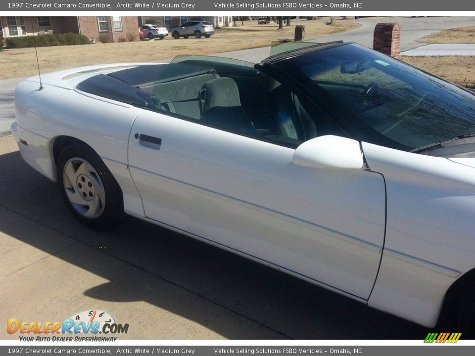 1997 Chevrolet Camaro Convertible Arctic White / Medium Grey Photo #6