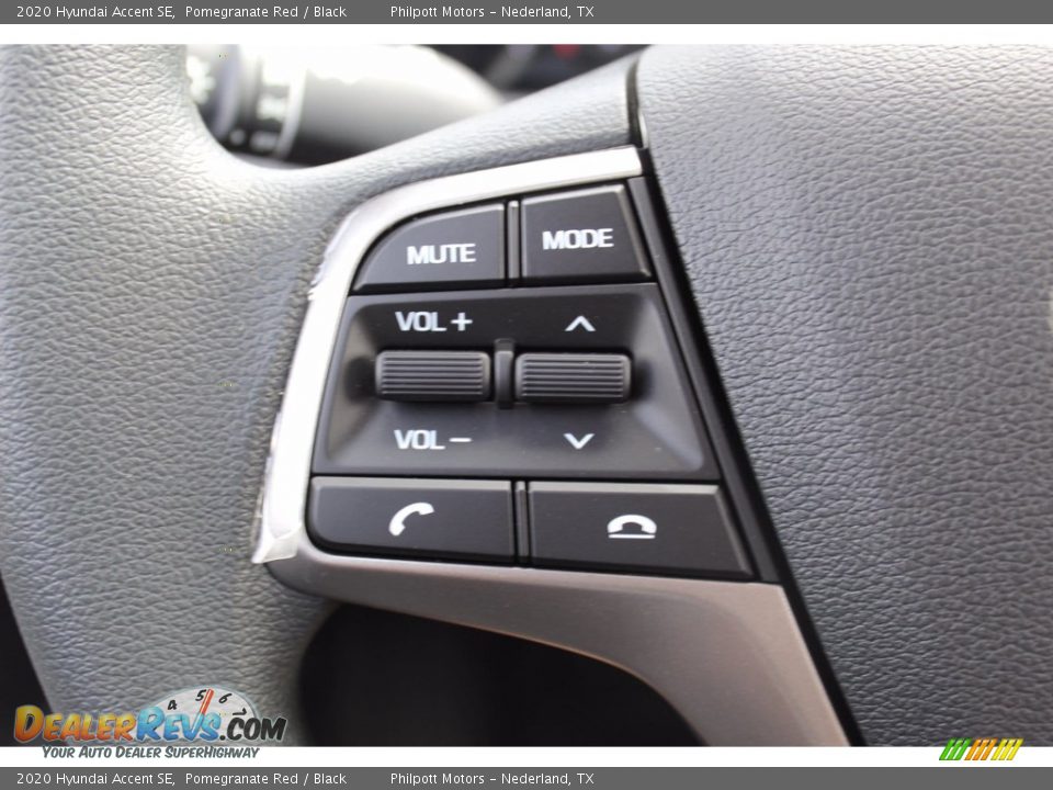 2020 Hyundai Accent SE Pomegranate Red / Black Photo #11