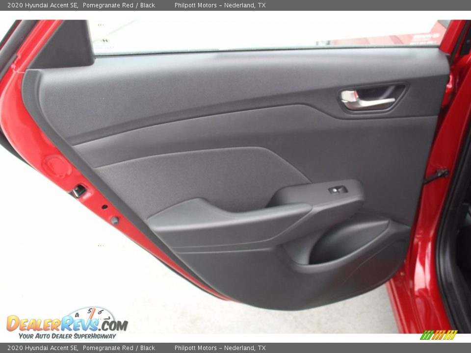 2020 Hyundai Accent SE Pomegranate Red / Black Photo #18