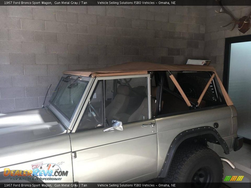 1967 Ford Bronco Sport Wagon Gun Metal Gray / Tan Photo #5