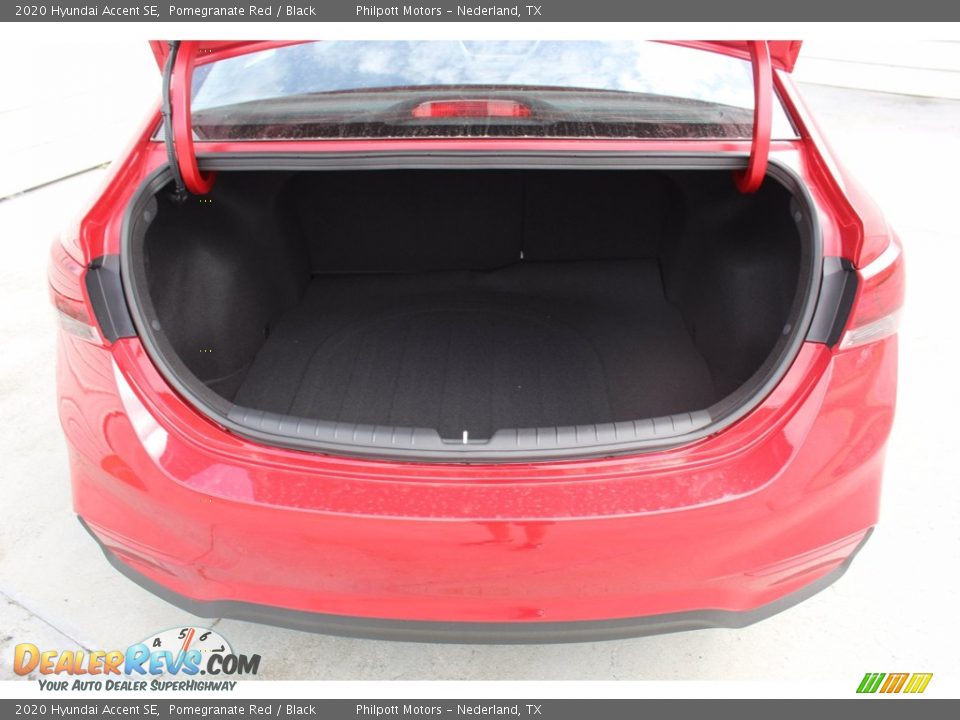 2020 Hyundai Accent SE Pomegranate Red / Black Photo #22