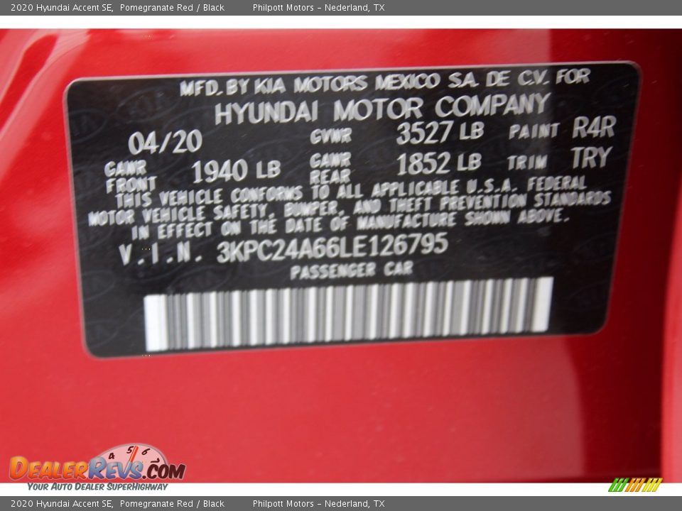 2020 Hyundai Accent SE Pomegranate Red / Black Photo #23