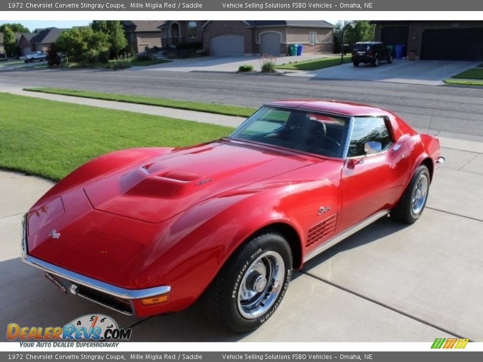 Front 3/4 View of 1972 Chevrolet Corvette Stingray Coupe Photo #1