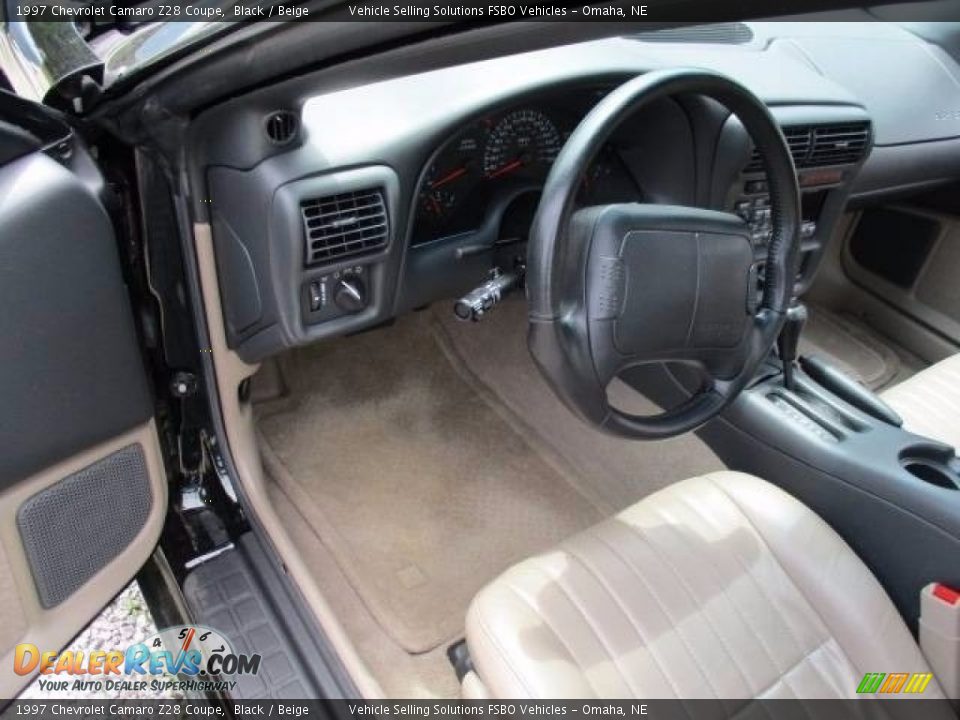 1997 Chevrolet Camaro Z28 Coupe Black / Beige Photo #5