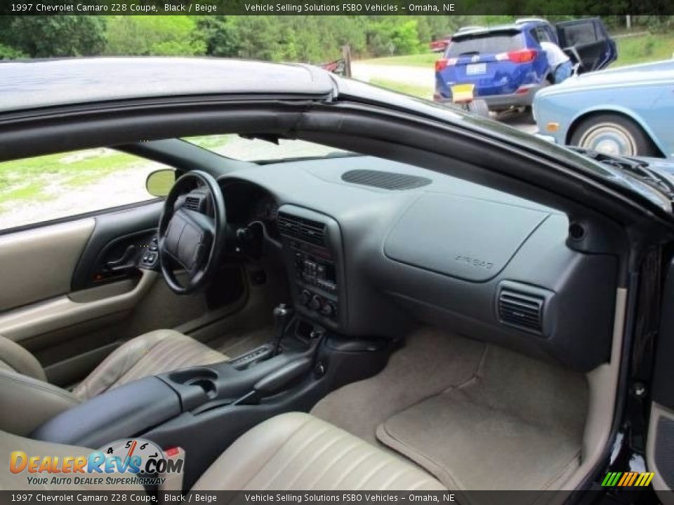 1997 Chevrolet Camaro Z28 Coupe Black / Beige Photo #7