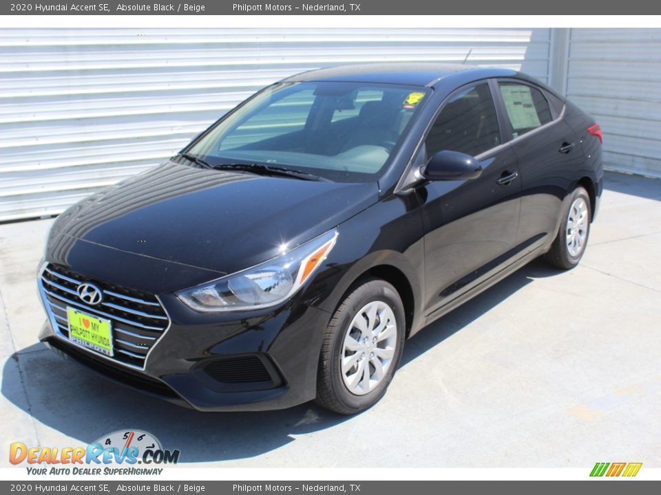 2020 Hyundai Accent SE Absolute Black / Beige Photo #4