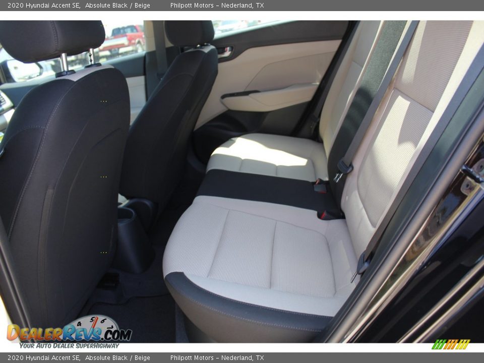2020 Hyundai Accent SE Absolute Black / Beige Photo #23