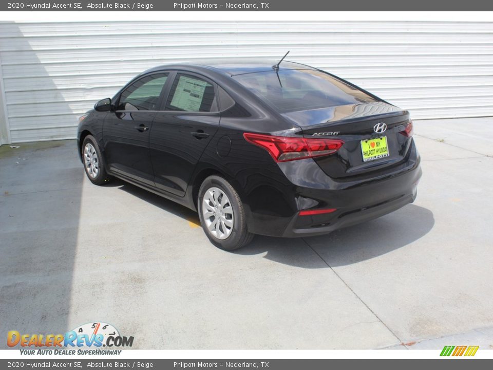 2020 Hyundai Accent SE Absolute Black / Beige Photo #6