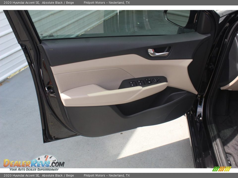 2020 Hyundai Accent SE Absolute Black / Beige Photo #9