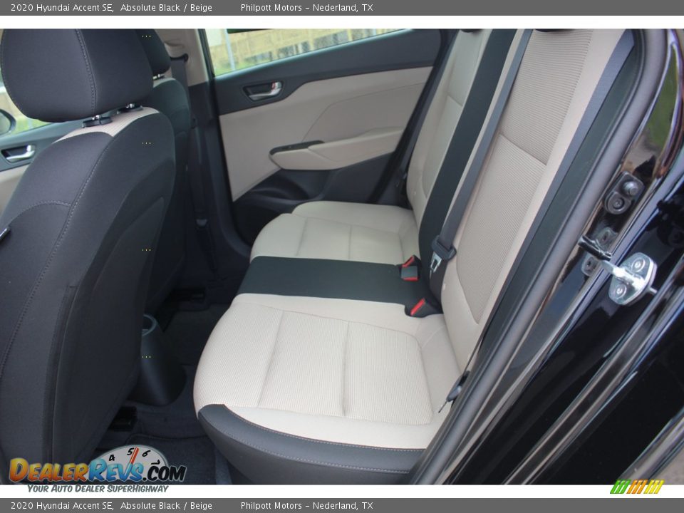 2020 Hyundai Accent SE Absolute Black / Beige Photo #19