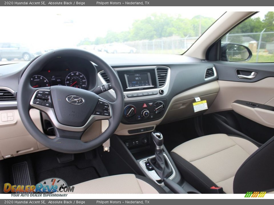 2020 Hyundai Accent SE Absolute Black / Beige Photo #20