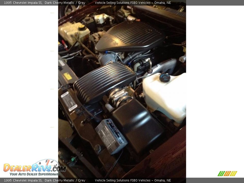 1995 Chevrolet Impala SS 5.7 Liter OHV 16-Valve V8 Engine Photo #5