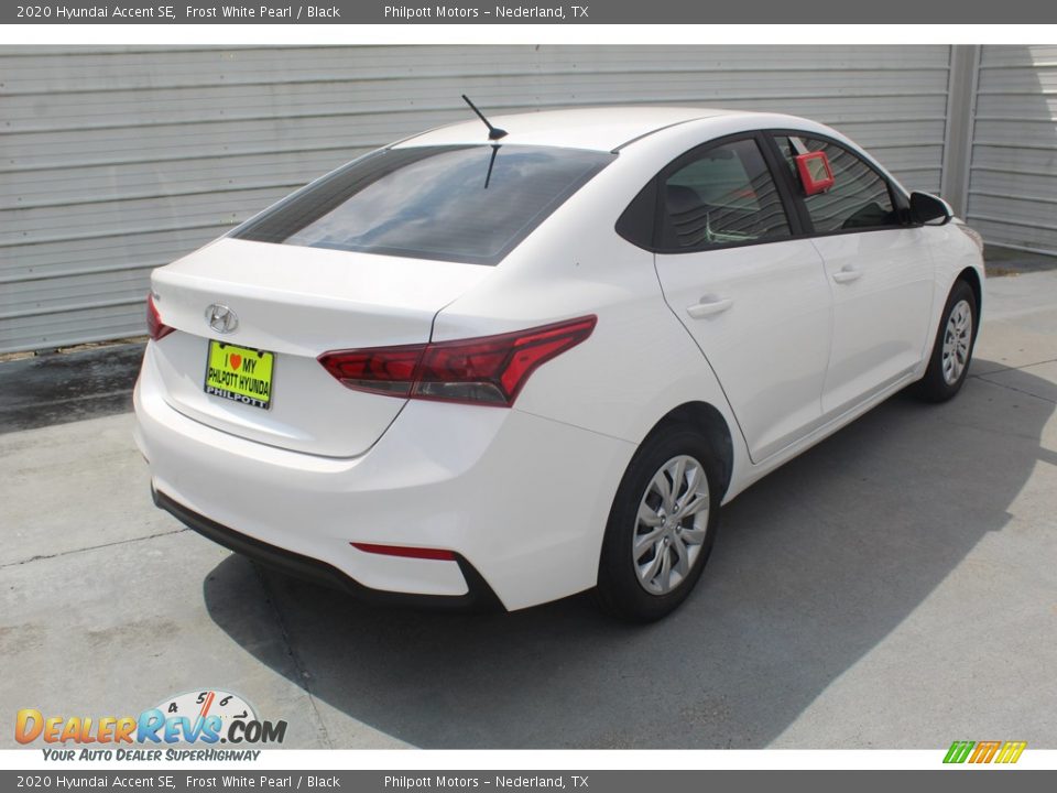 2020 Hyundai Accent SE Frost White Pearl / Black Photo #8