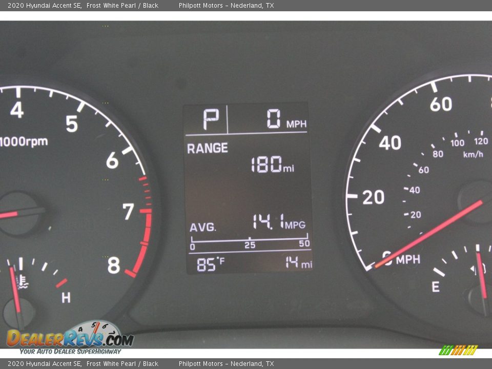 2020 Hyundai Accent SE Frost White Pearl / Black Photo #14