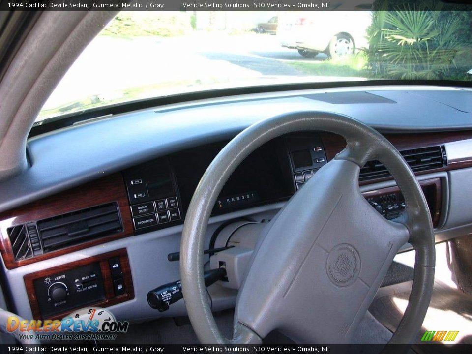1994 Cadillac Deville Sedan Steering Wheel Photo #15
