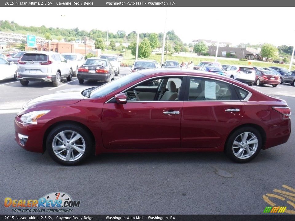 2015 Nissan Altima 2.5 SV Cayenne Red / Beige Photo #5