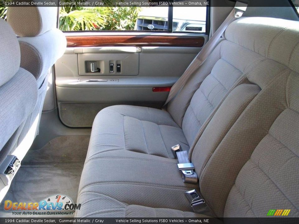Rear Seat of 1994 Cadillac Deville Sedan Photo #20
