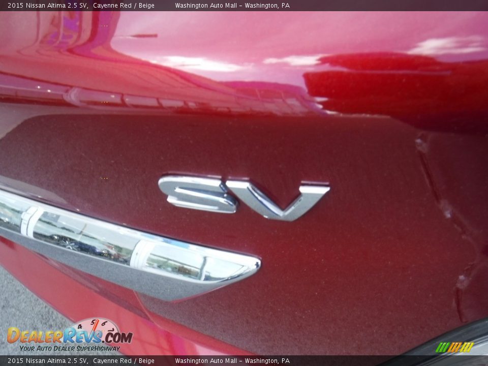 2015 Nissan Altima 2.5 SV Cayenne Red / Beige Photo #11