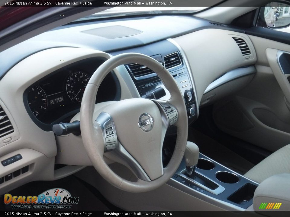 2015 Nissan Altima 2.5 SV Cayenne Red / Beige Photo #13