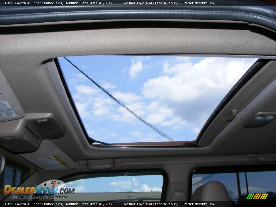 1999 Toyota 4Runner Limited 4x4 Autumn Blaze Metallic / Oak Photo #8