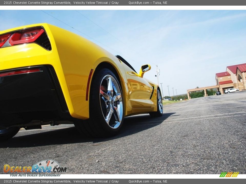 2015 Chevrolet Corvette Stingray Convertible Velocity Yellow Tintcoat / Gray Photo #10