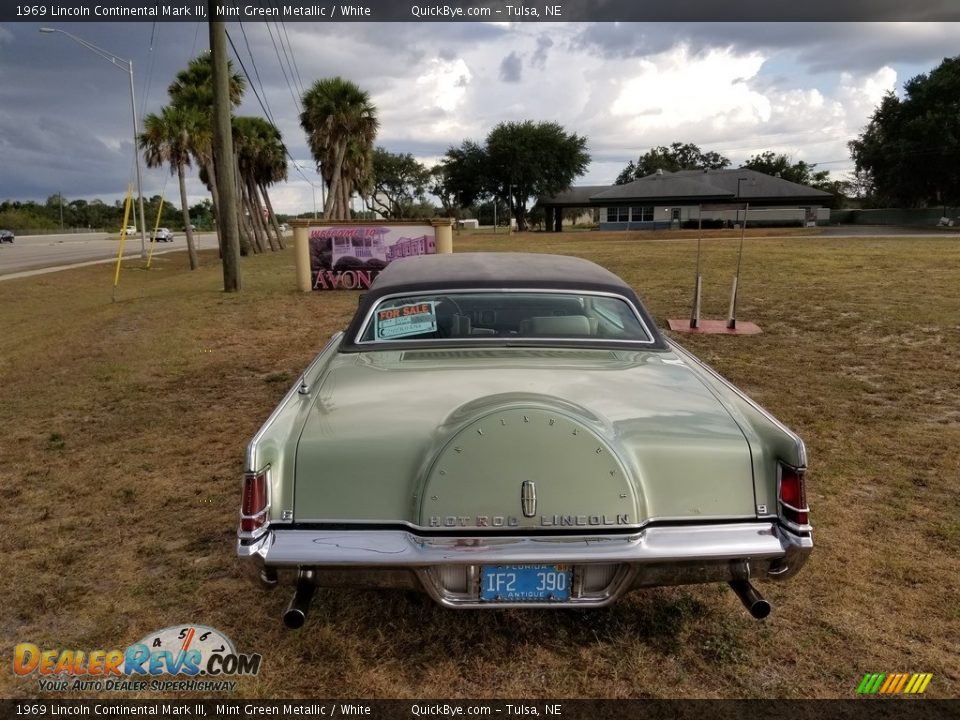 1969 Lincoln Continental Mark III Mint Green Metallic / White Photo #6