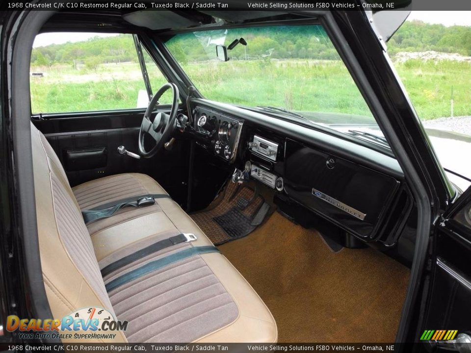 1968 Chevrolet C/K C10 Restomod Regular Cab Tuxedo Black / Saddle Tan Photo #10