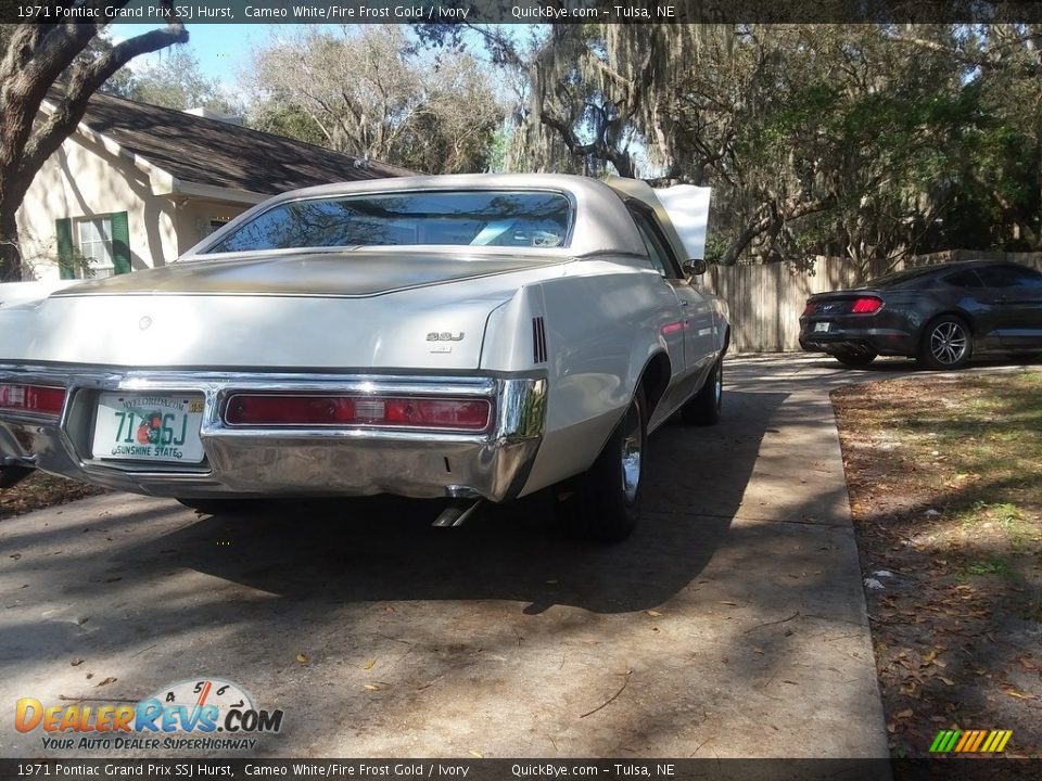 1971 Pontiac Grand Prix SSJ Hurst Cameo White/Fire Frost Gold / Ivory Photo #9