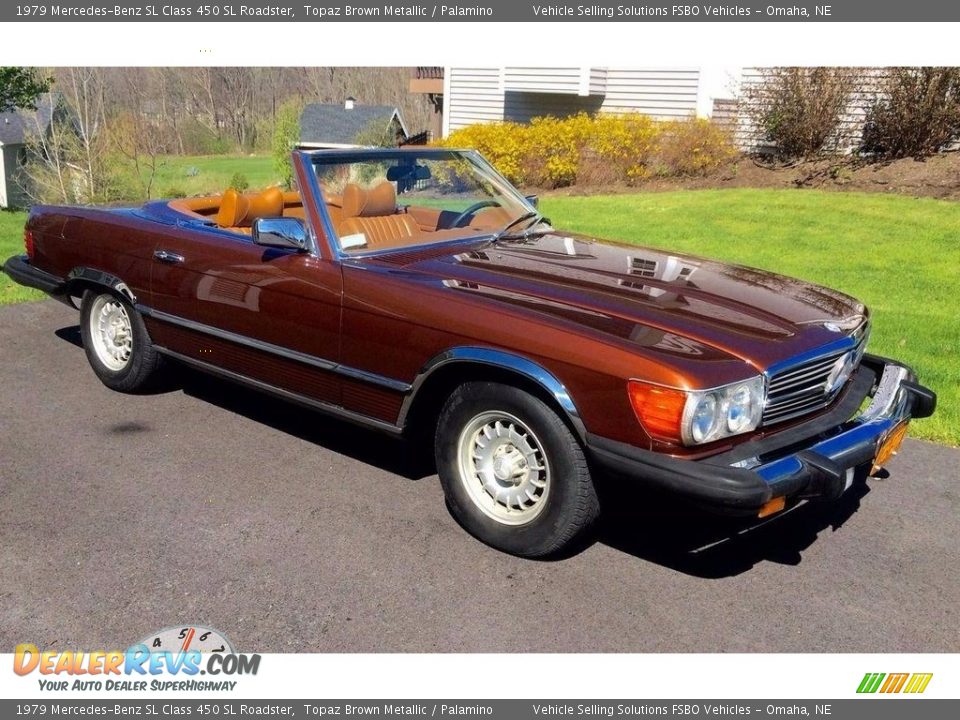 Front 3/4 View of 1979 Mercedes-Benz SL Class 450 SL Roadster Photo #1