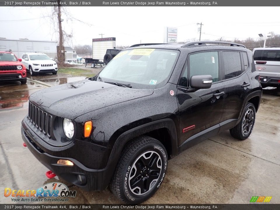 2017 Jeep Renegade Trailhawk 4x4 Black / Black Photo #1