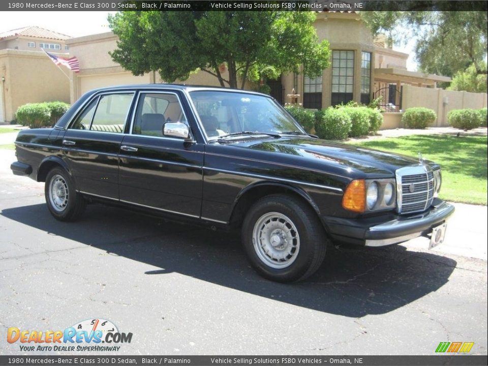 Front 3/4 View of 1980 Mercedes-Benz E Class 300 D Sedan Photo #1