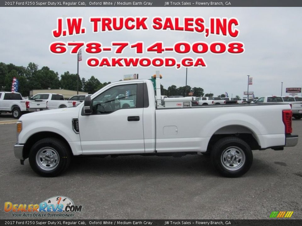 Dealer Info of 2017 Ford F250 Super Duty XL Regular Cab Photo #2
