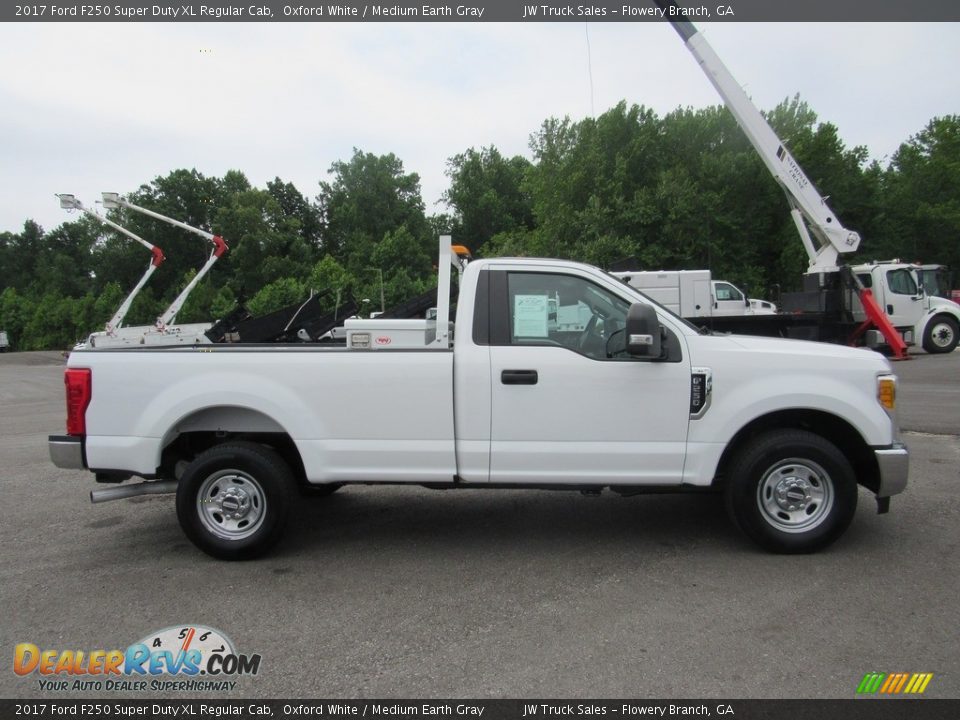 Oxford White 2017 Ford F250 Super Duty XL Regular Cab Photo #6