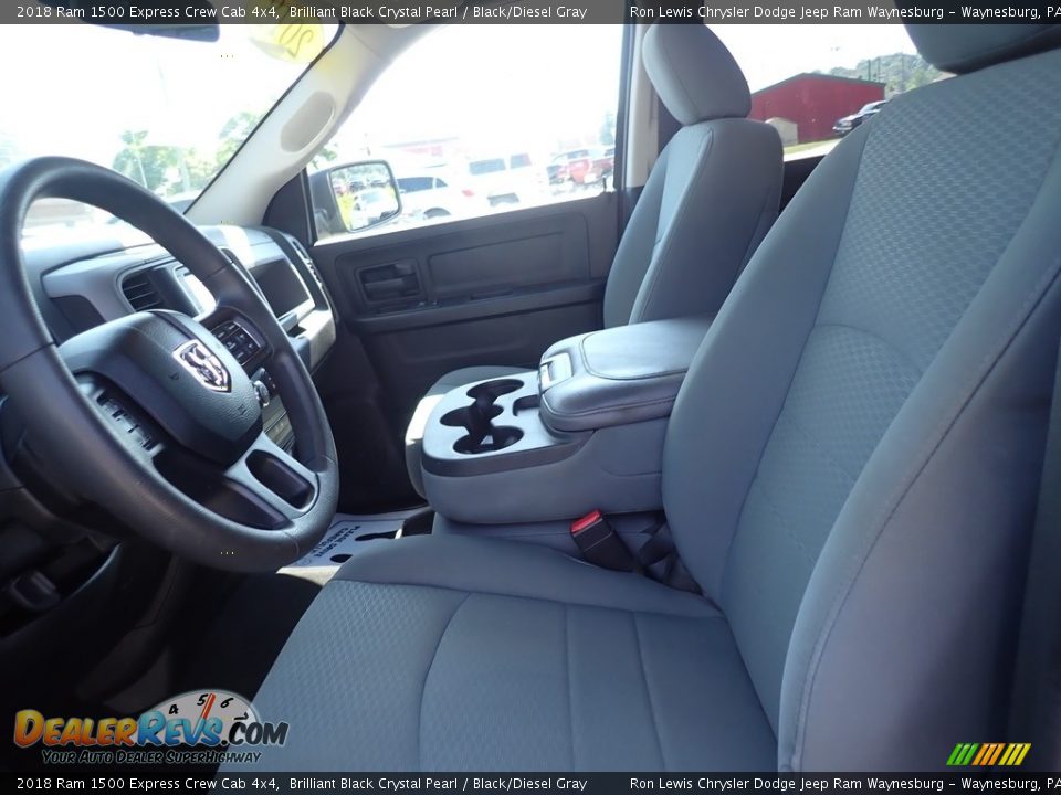 2018 Ram 1500 Express Crew Cab 4x4 Brilliant Black Crystal Pearl / Black/Diesel Gray Photo #14