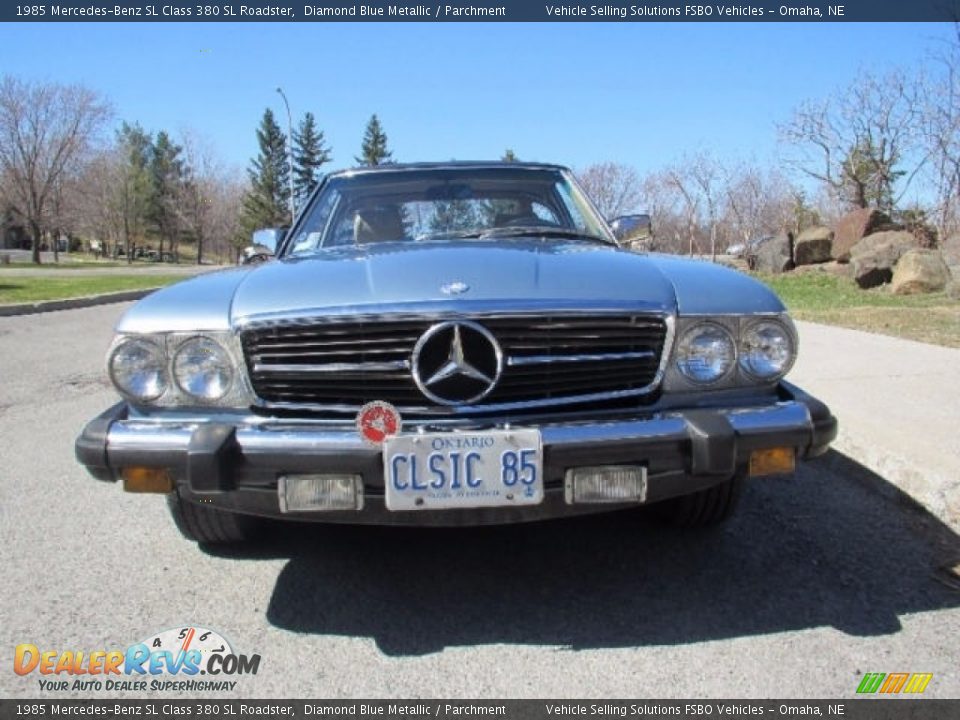 1985 Mercedes-Benz SL Class 380 SL Roadster Diamond Blue Metallic / Parchment Photo #4