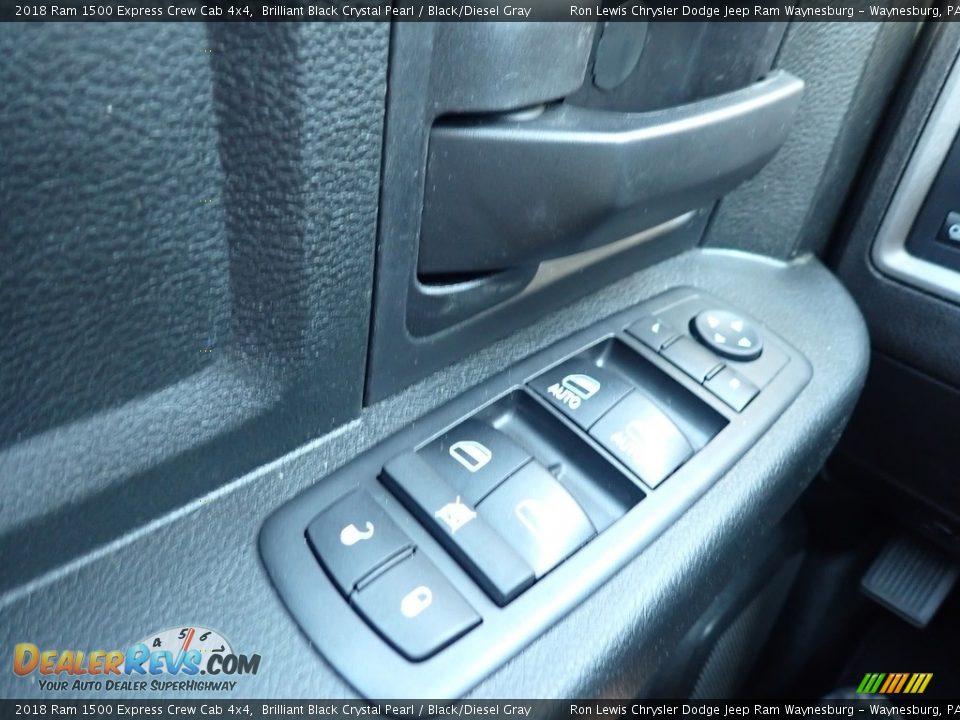 2018 Ram 1500 Express Crew Cab 4x4 Brilliant Black Crystal Pearl / Black/Diesel Gray Photo #23