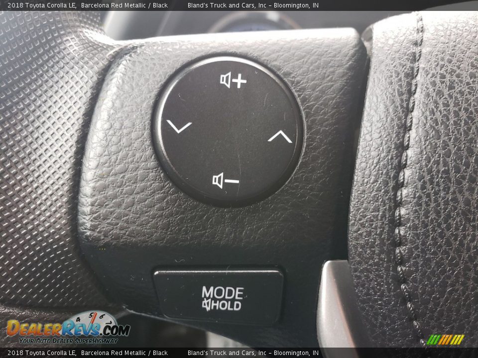2018 Toyota Corolla LE Barcelona Red Metallic / Black Photo #10