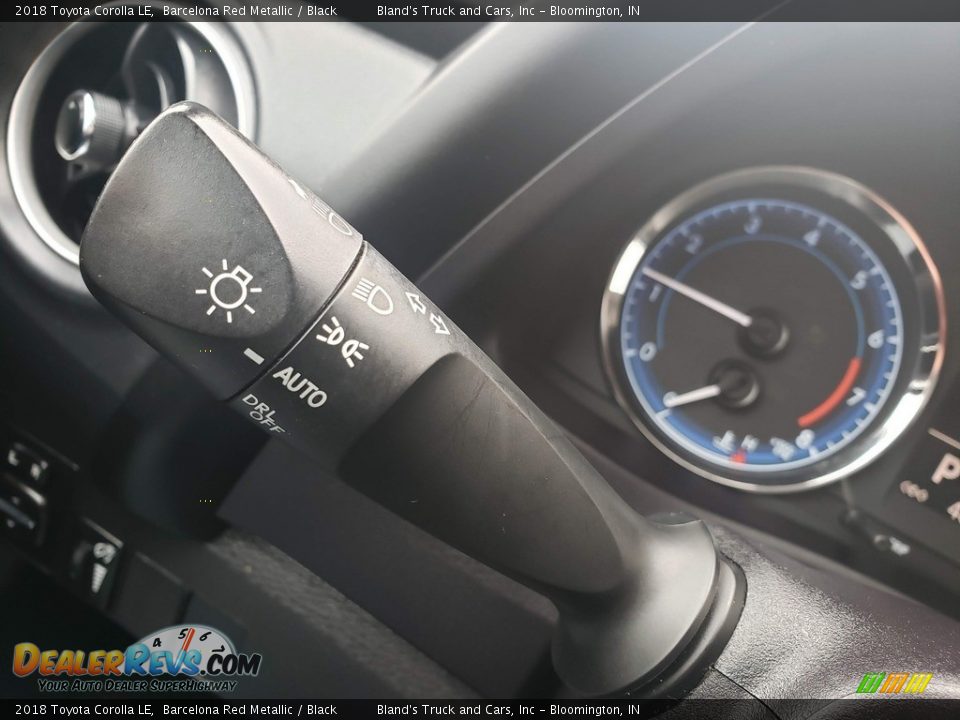 2018 Toyota Corolla LE Barcelona Red Metallic / Black Photo #13