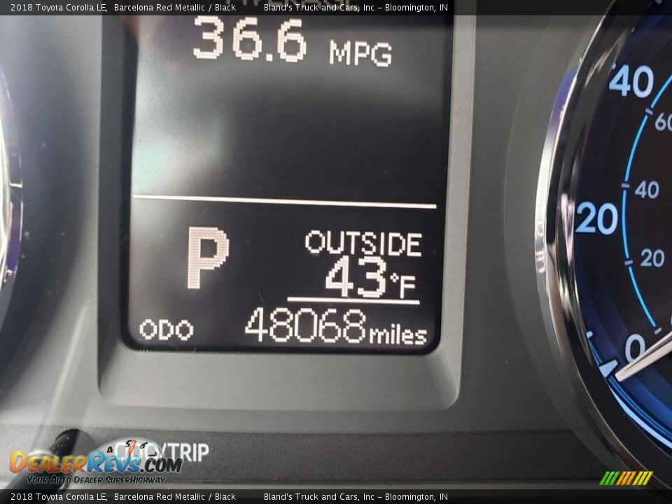 2018 Toyota Corolla LE Barcelona Red Metallic / Black Photo #15