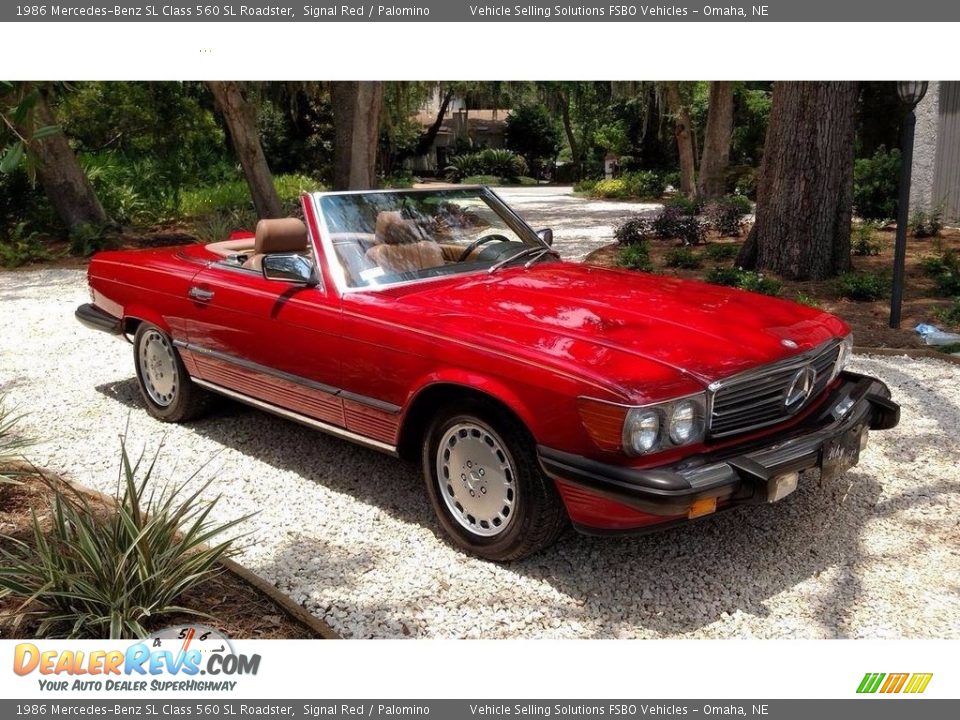 Front 3/4 View of 1986 Mercedes-Benz SL Class 560 SL Roadster Photo #5