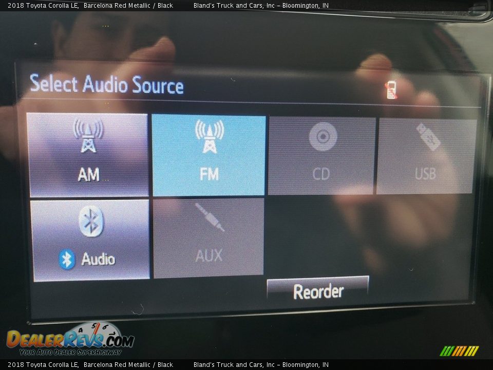 2018 Toyota Corolla LE Barcelona Red Metallic / Black Photo #18