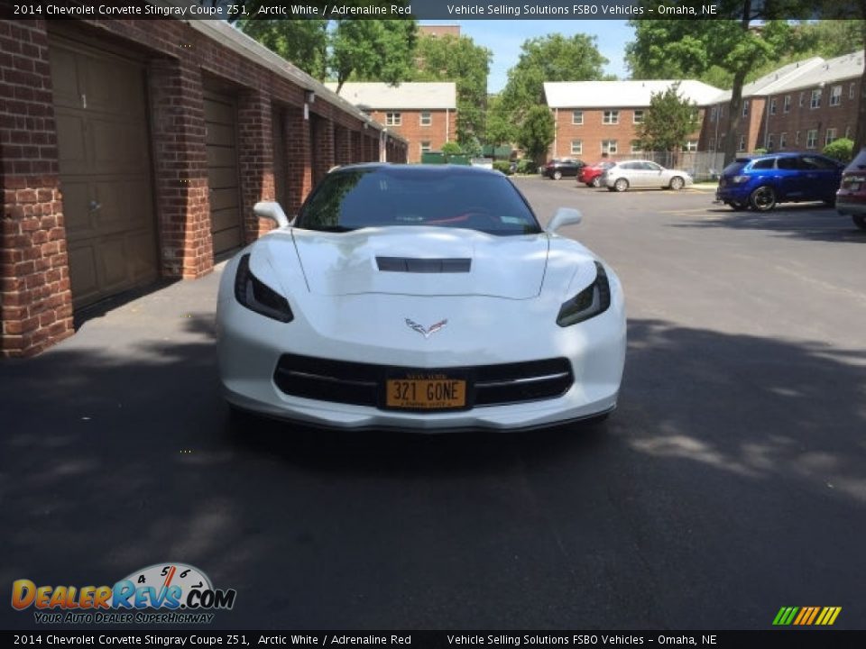 2014 Chevrolet Corvette Stingray Coupe Z51 Arctic White / Adrenaline Red Photo #2