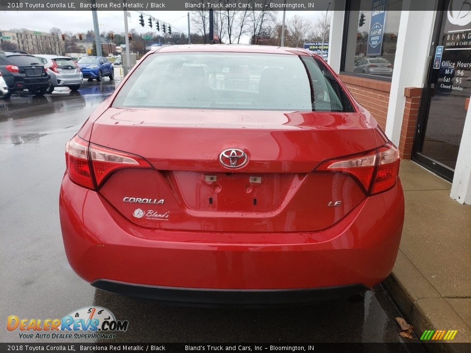 2018 Toyota Corolla LE Barcelona Red Metallic / Black Photo #30