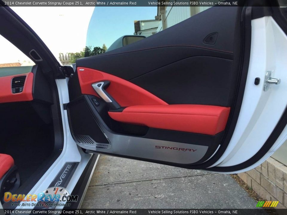 2014 Chevrolet Corvette Stingray Coupe Z51 Arctic White / Adrenaline Red Photo #19