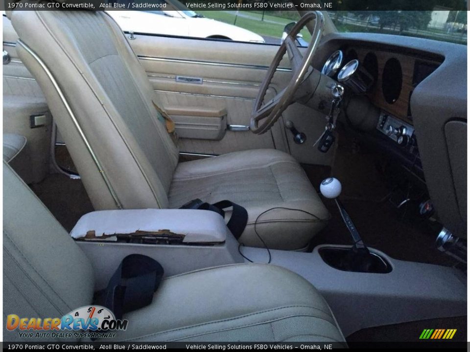 Front Seat of 1970 Pontiac GTO Convertible Photo #16