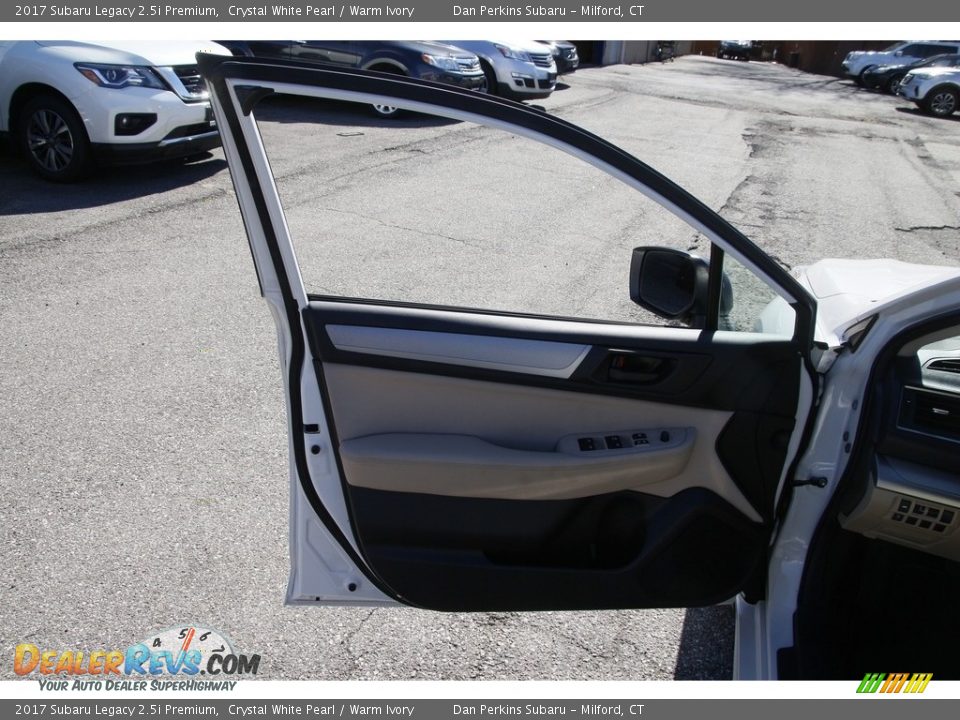2017 Subaru Legacy 2.5i Premium Crystal White Pearl / Warm Ivory Photo #9
