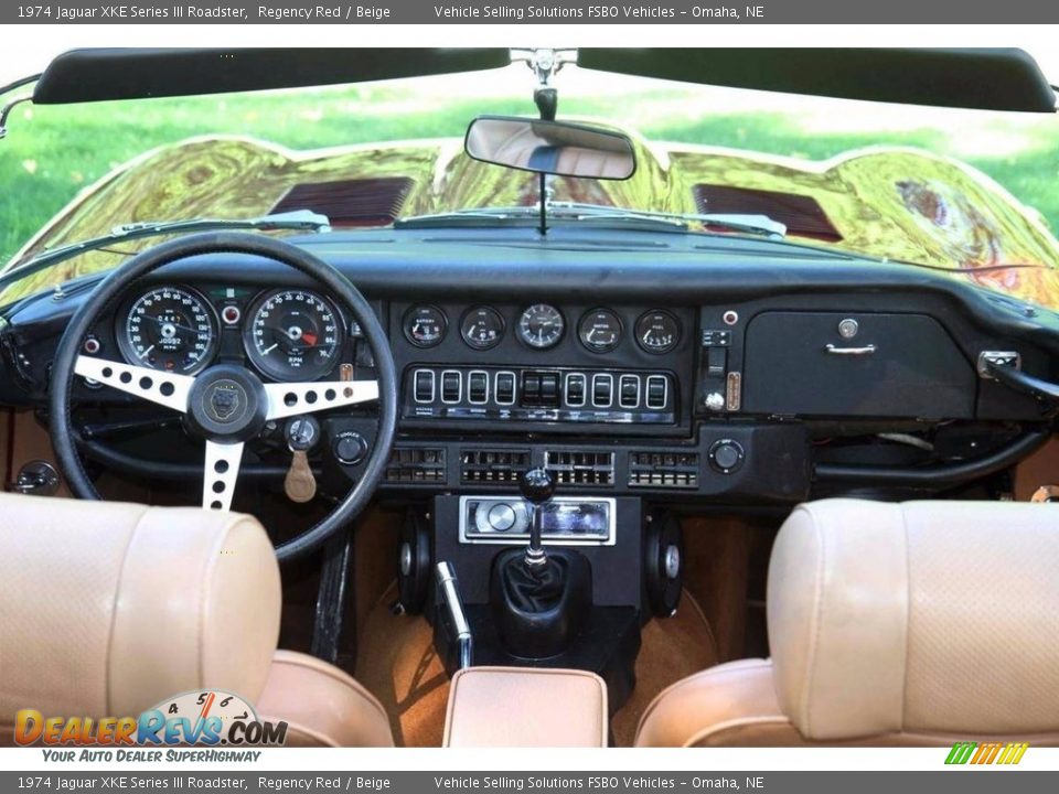 Dashboard of 1974 Jaguar XKE Series III Roadster Photo #13