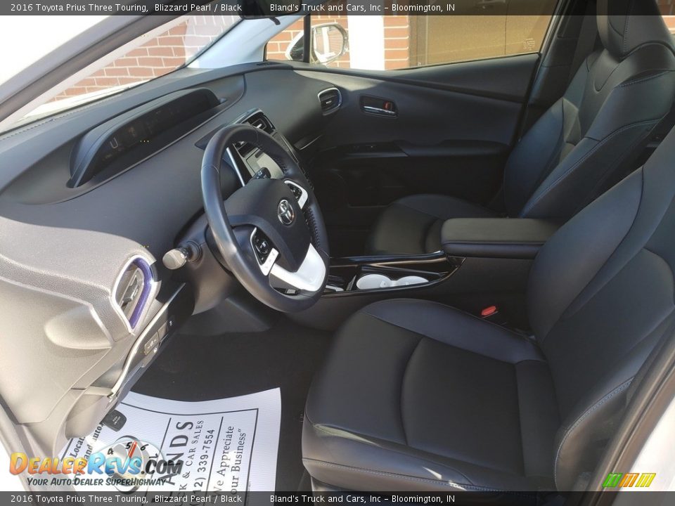 2016 Toyota Prius Three Touring Blizzard Pearl / Black Photo #4