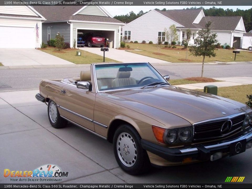 Champagne Metallic 1986 Mercedes-Benz SL Class 560 SL Roadster Photo #1