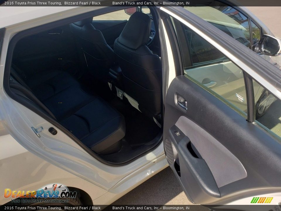 2016 Toyota Prius Three Touring Blizzard Pearl / Black Photo #28
